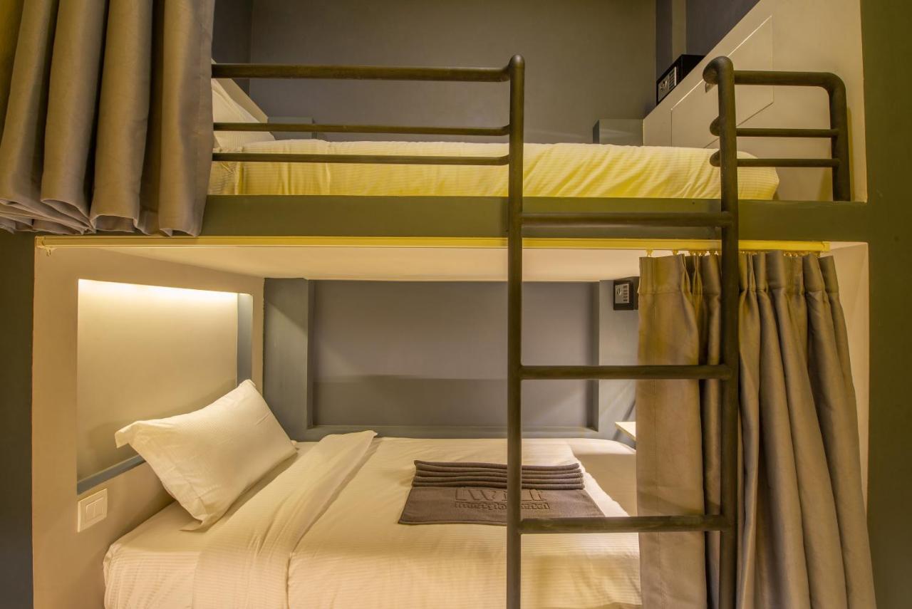 The Twizt - Lifestyle Hostel & Hotel Siem Reap Esterno foto